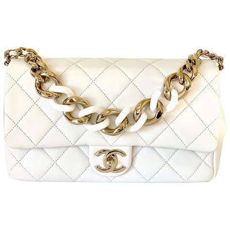 chanel bag gold chain